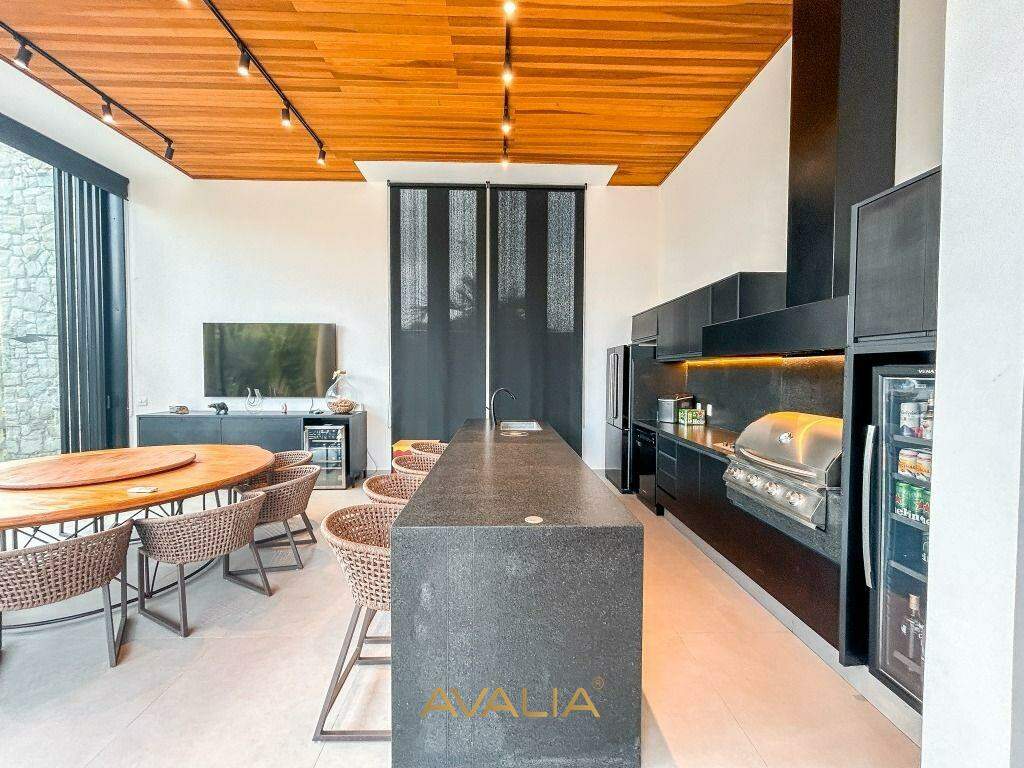 Casa em condomínio à venda no Jardim Residencial Santa Clara: Área gourmet