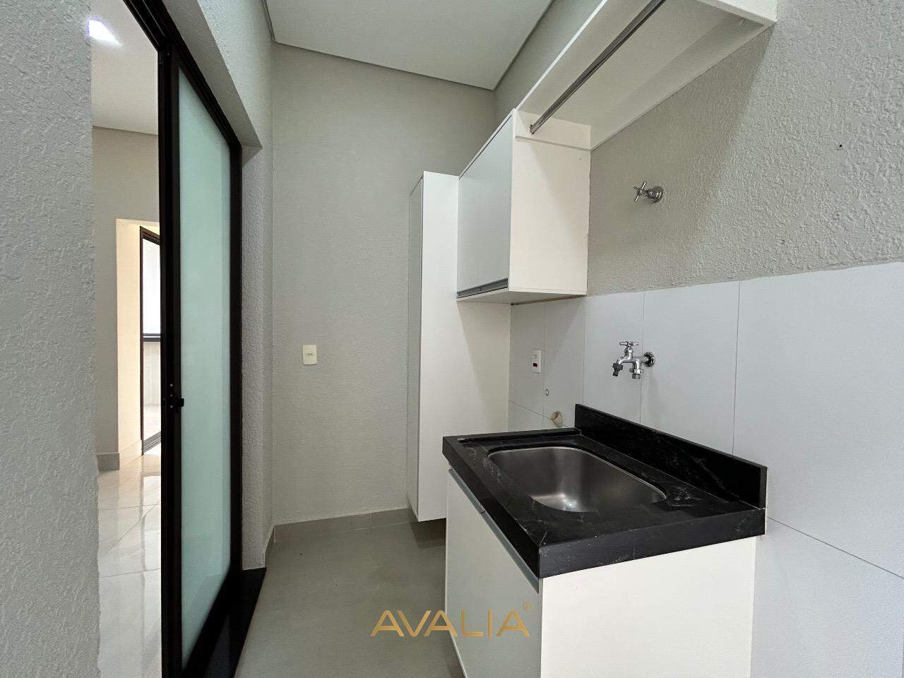 Casa em condomínio à venda no Jardim Residencial Dona Maria José: 