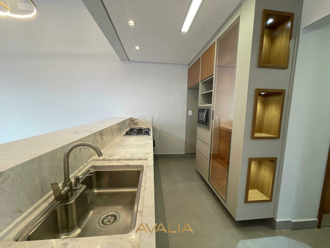 Casa em condomínio à venda no Jardim Laguna: 