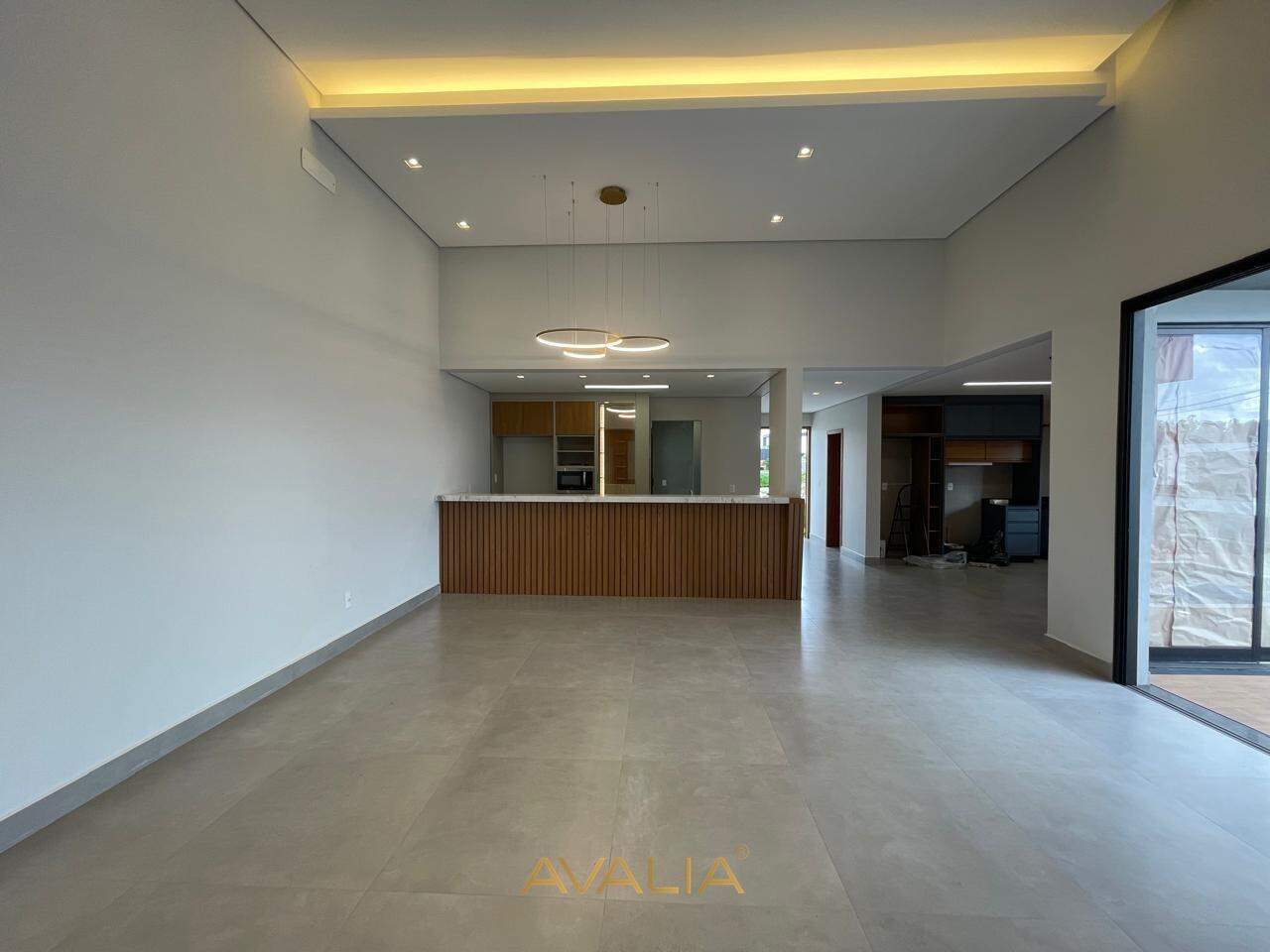 Casa em condomínio à venda no Jardim Laguna: 