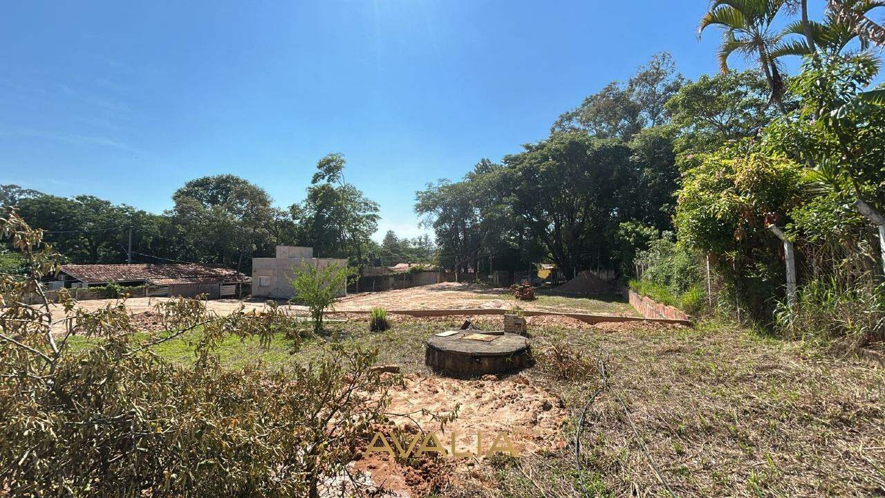 Terreno à venda no Chácara Alvorada: 