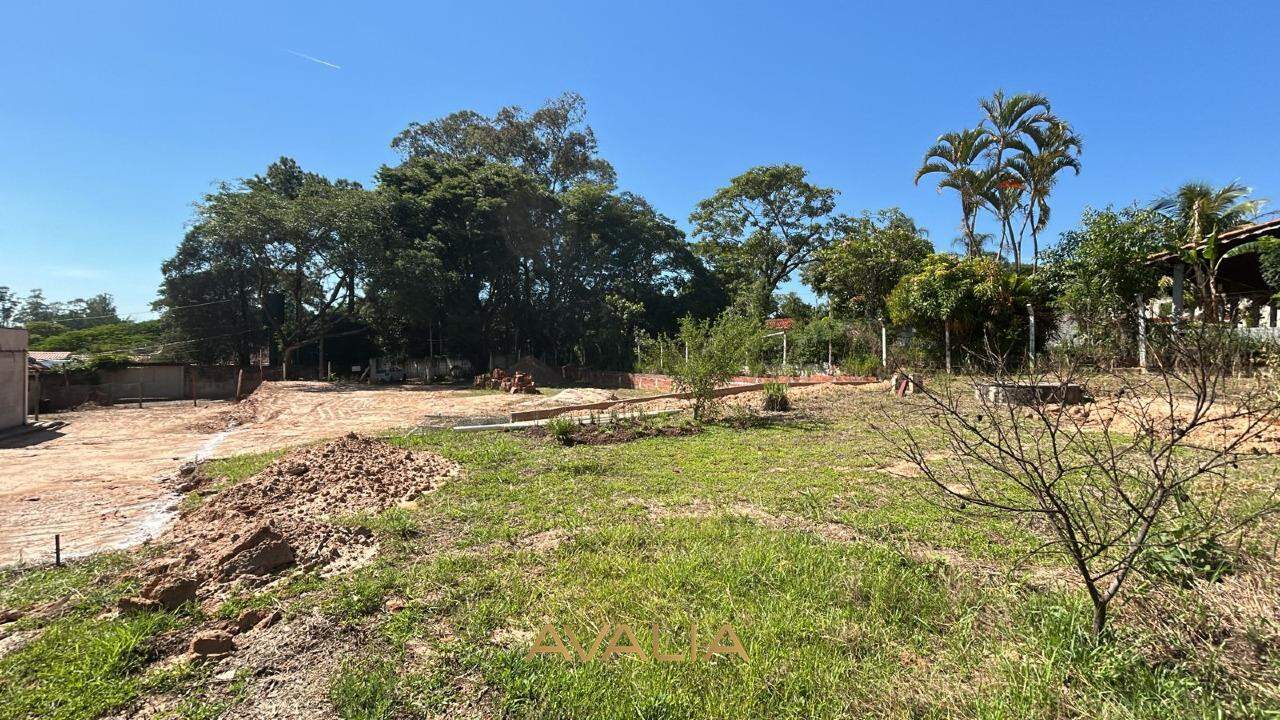 Terreno à venda no Chácara Alvorada: 