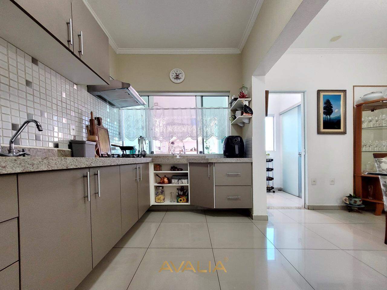 Casa à venda no Jardim Primavera: 
