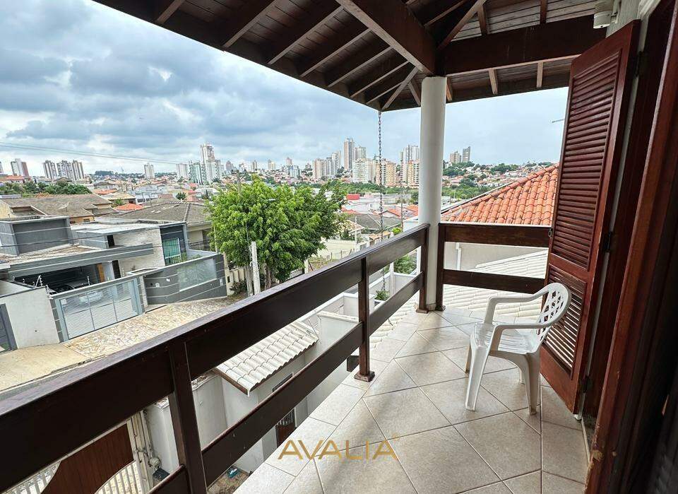 Sobrado à venda no Jardim Esplanada II: 