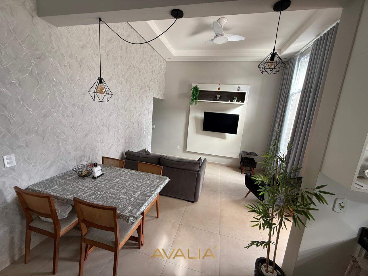 Casa em condomínio à venda no Jardim Park Real: 