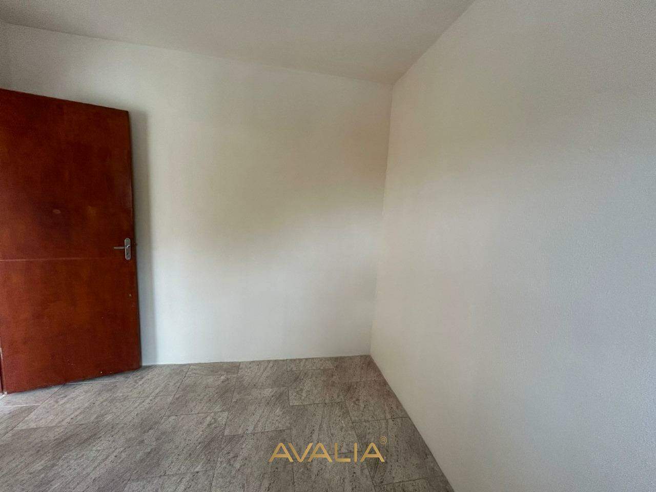 Casa para aluguel no Jardim Hubert: 
