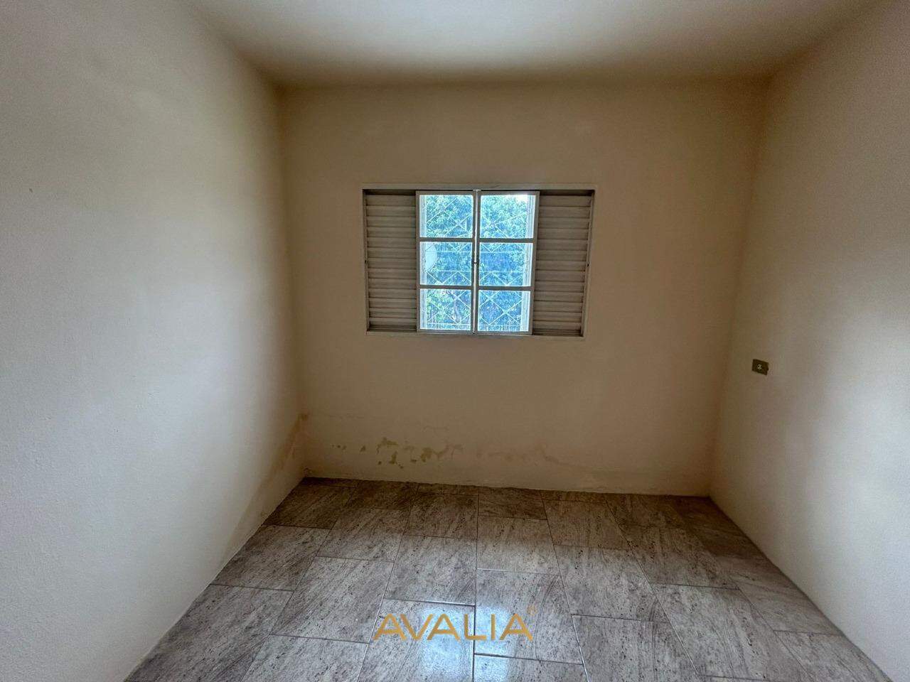 Casa para aluguel no Jardim Hubert: 