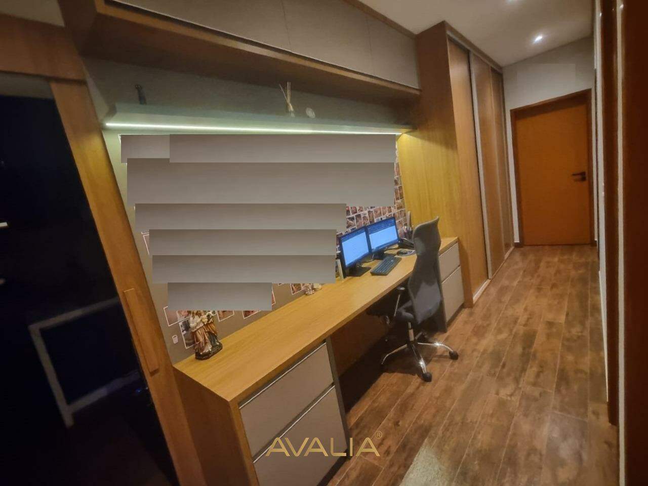 Casa em condomínio à venda no Jardim Residencial Alto de Itaici: 