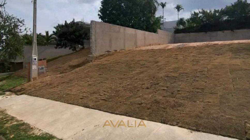 Terreno à venda no Jardim Residencial Helvétia Park I: 