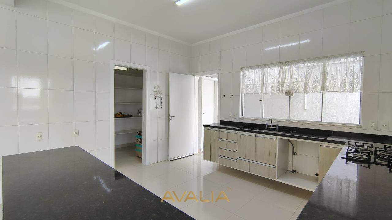 Casa em condomínio à venda no Jardim Reserva Bom Viver de Indaiatuba: 