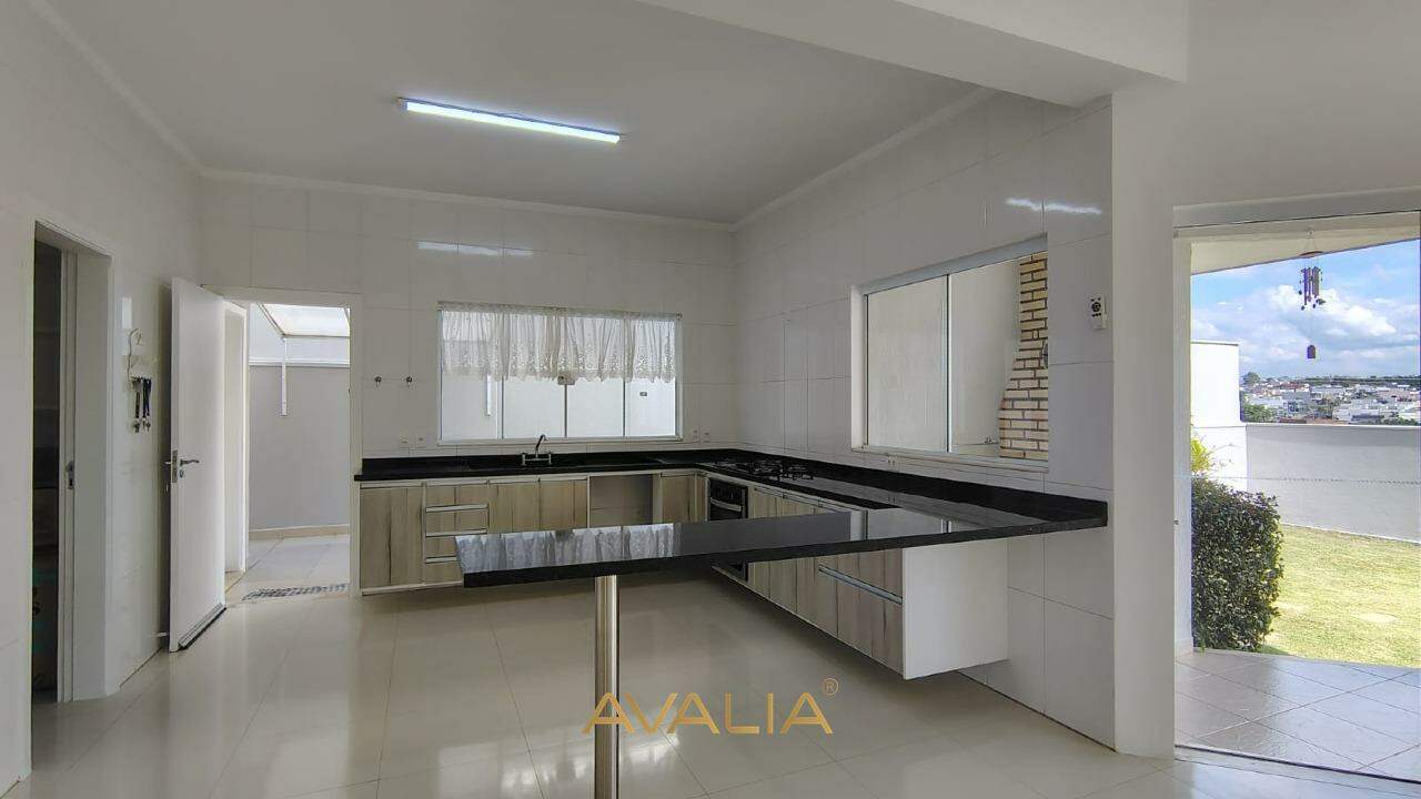 Casa em condomínio à venda no Jardim Reserva Bom Viver de Indaiatuba: 