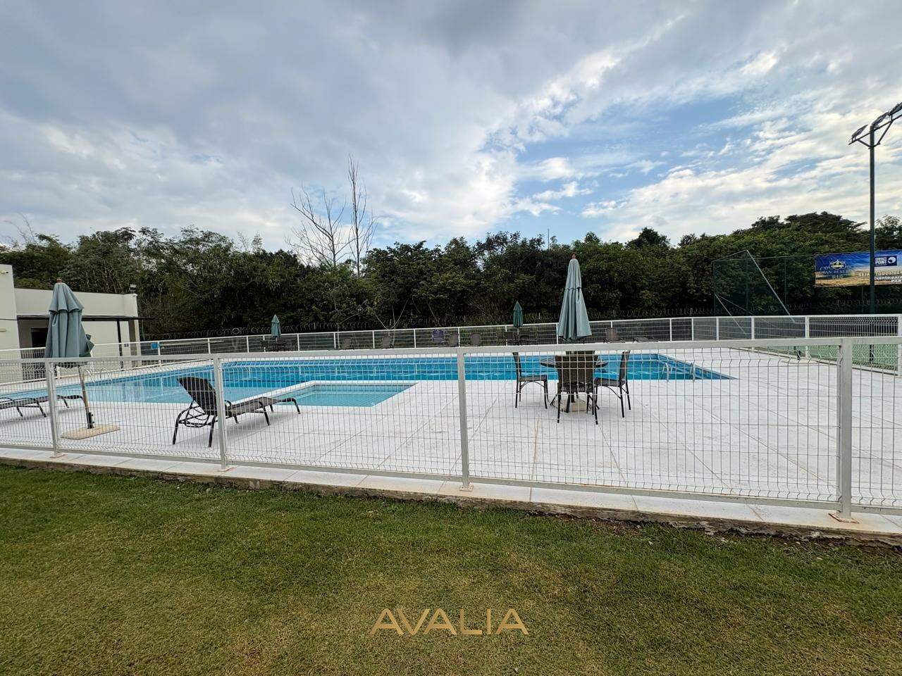 Lote em condomínio à venda no Loteamento Park Gran Reserve: 