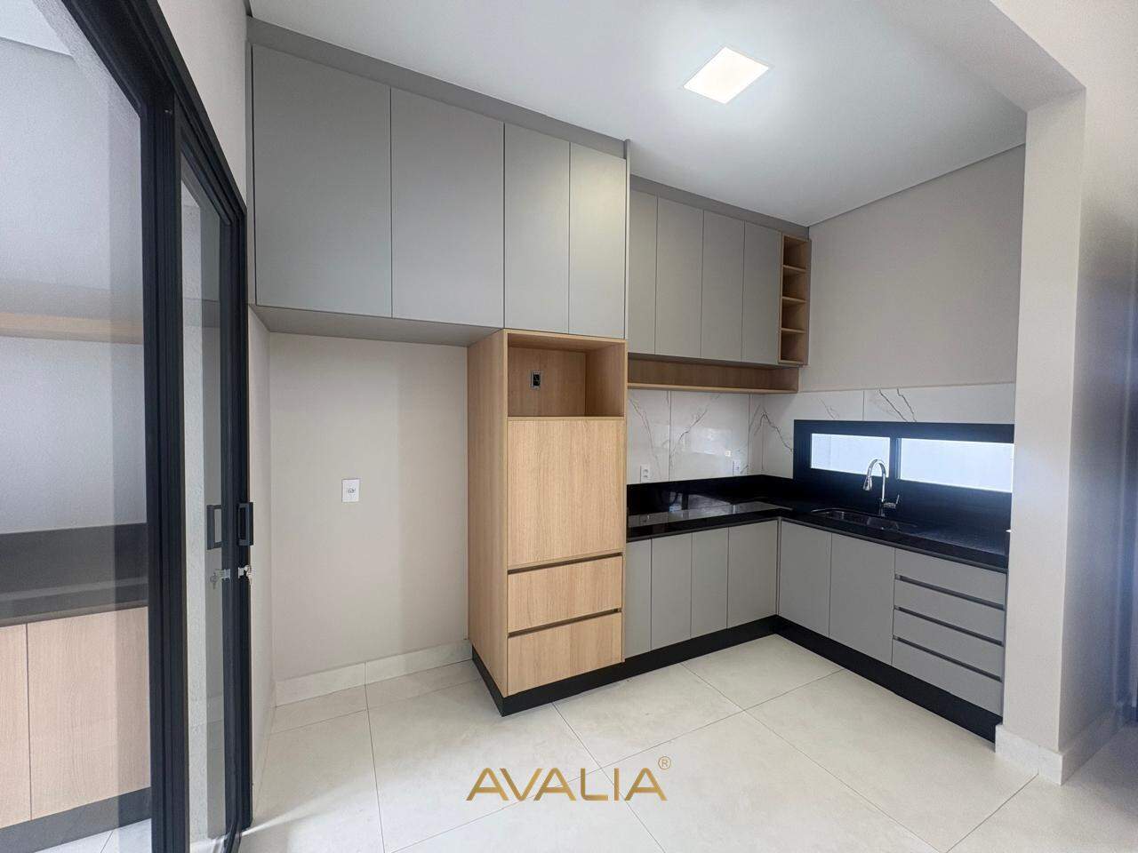 Casa à venda no Jardim Bom Sucesso: 