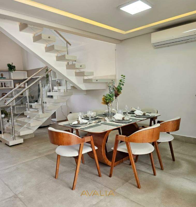Casa em condomínio à venda no Jardim Residencial Maria Dulce: 