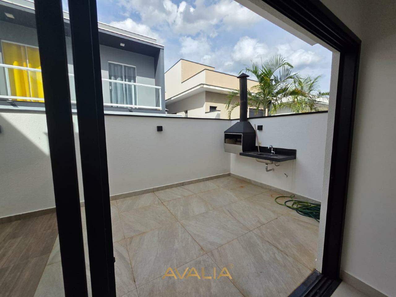 Casa em condomínio à venda no Jardim Park Real: 