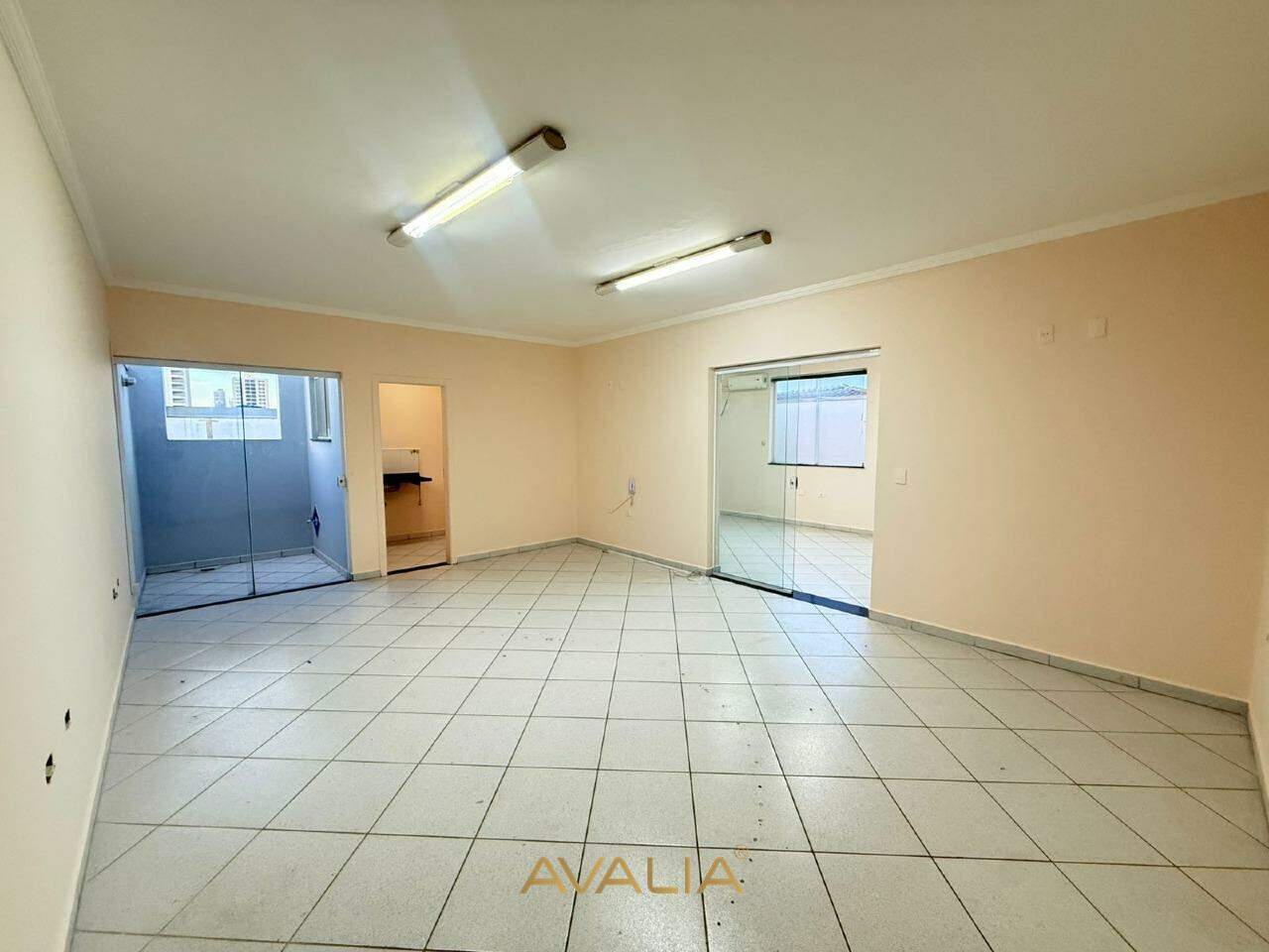 Sala Comercial para aluguel no Centro: 