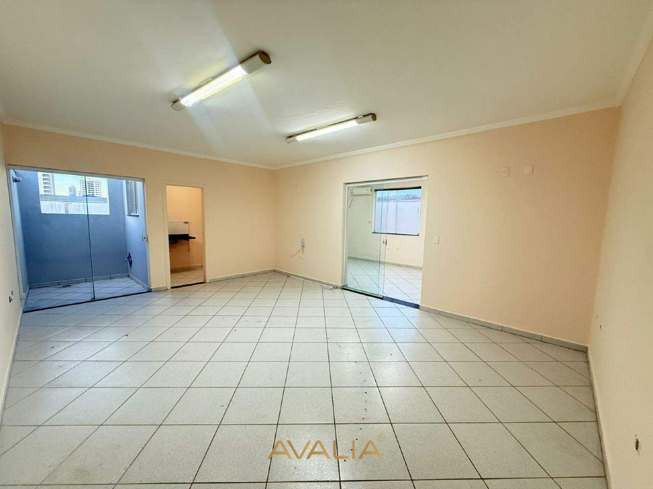 Sala Comercial para aluguel no Centro: 
