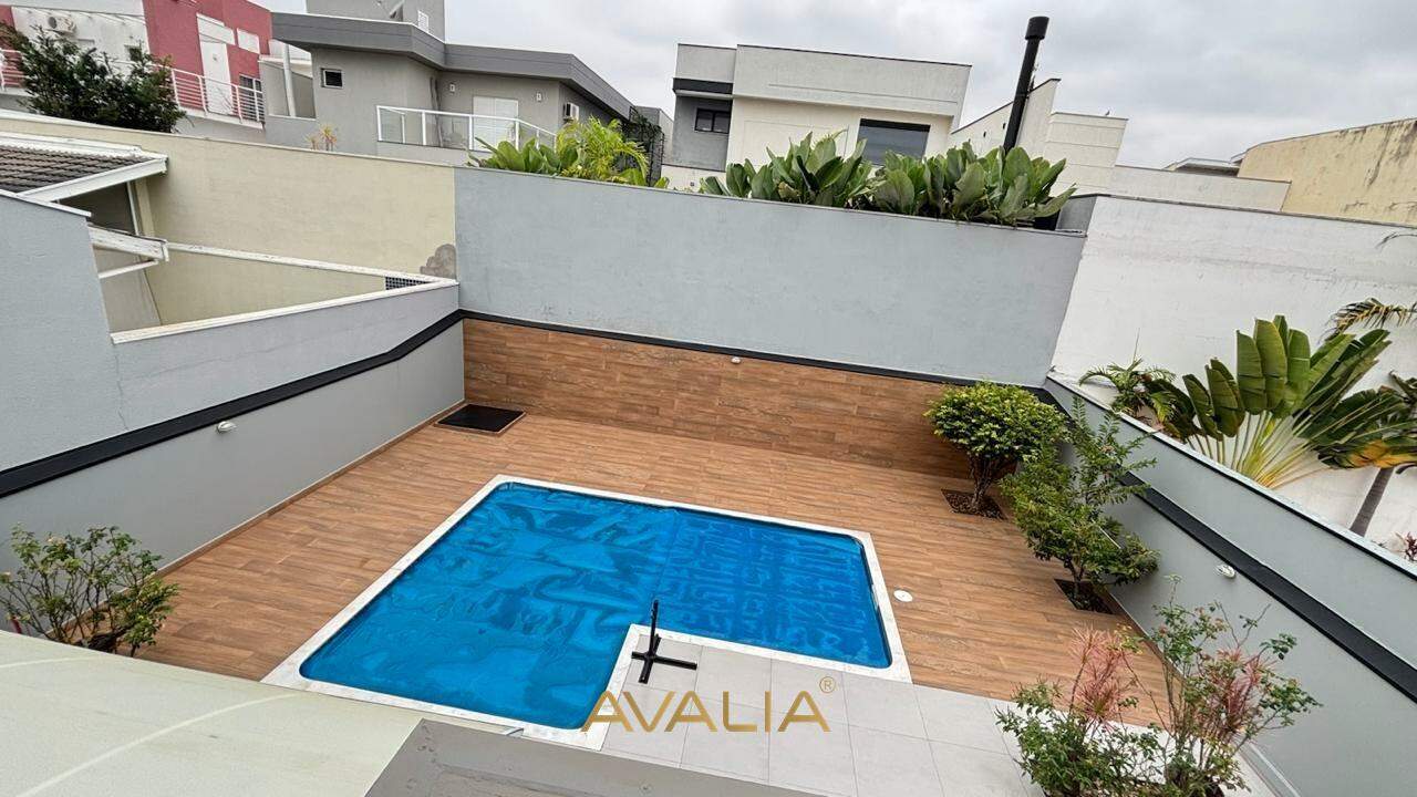 Casa em condomínio à venda no Residencial Beira da Mata: 