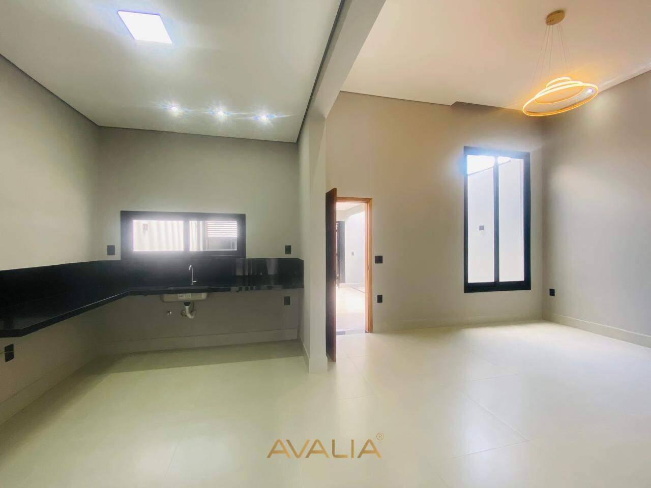 Casa à venda no Jardim Bom Sucesso: 