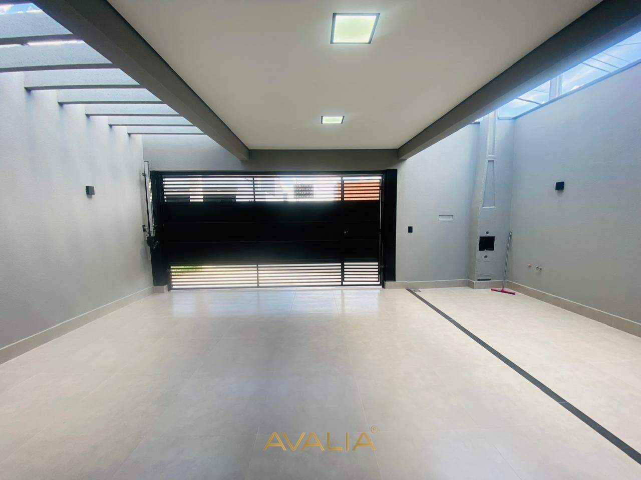Casa à venda no Jardim Bom Sucesso: 
