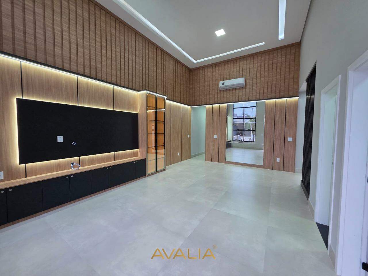 Casa à venda no Jardim Residencial Dona Maria José: 