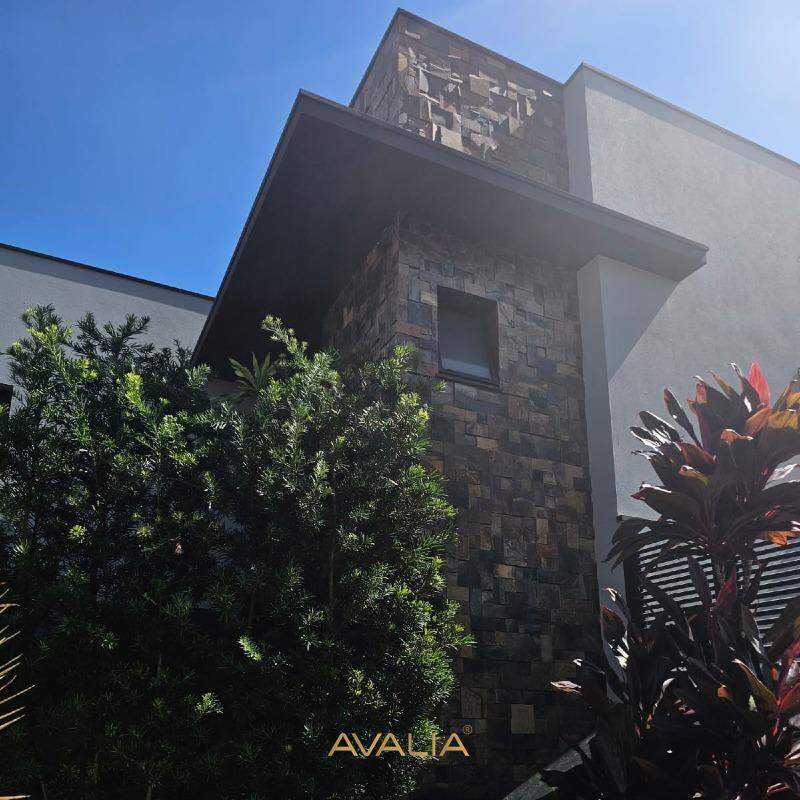 Casa em condomínio à venda no Jardim Residencial Dona Maria José: 