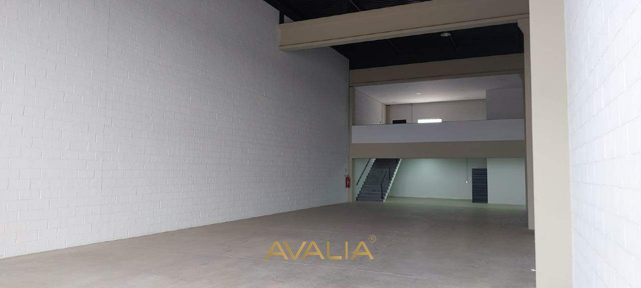 Salão para aluguel no Jardim Residencial Dona Maria José: 