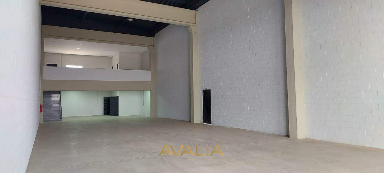 Salão para aluguel no Jardim Residencial Dona Maria José: 