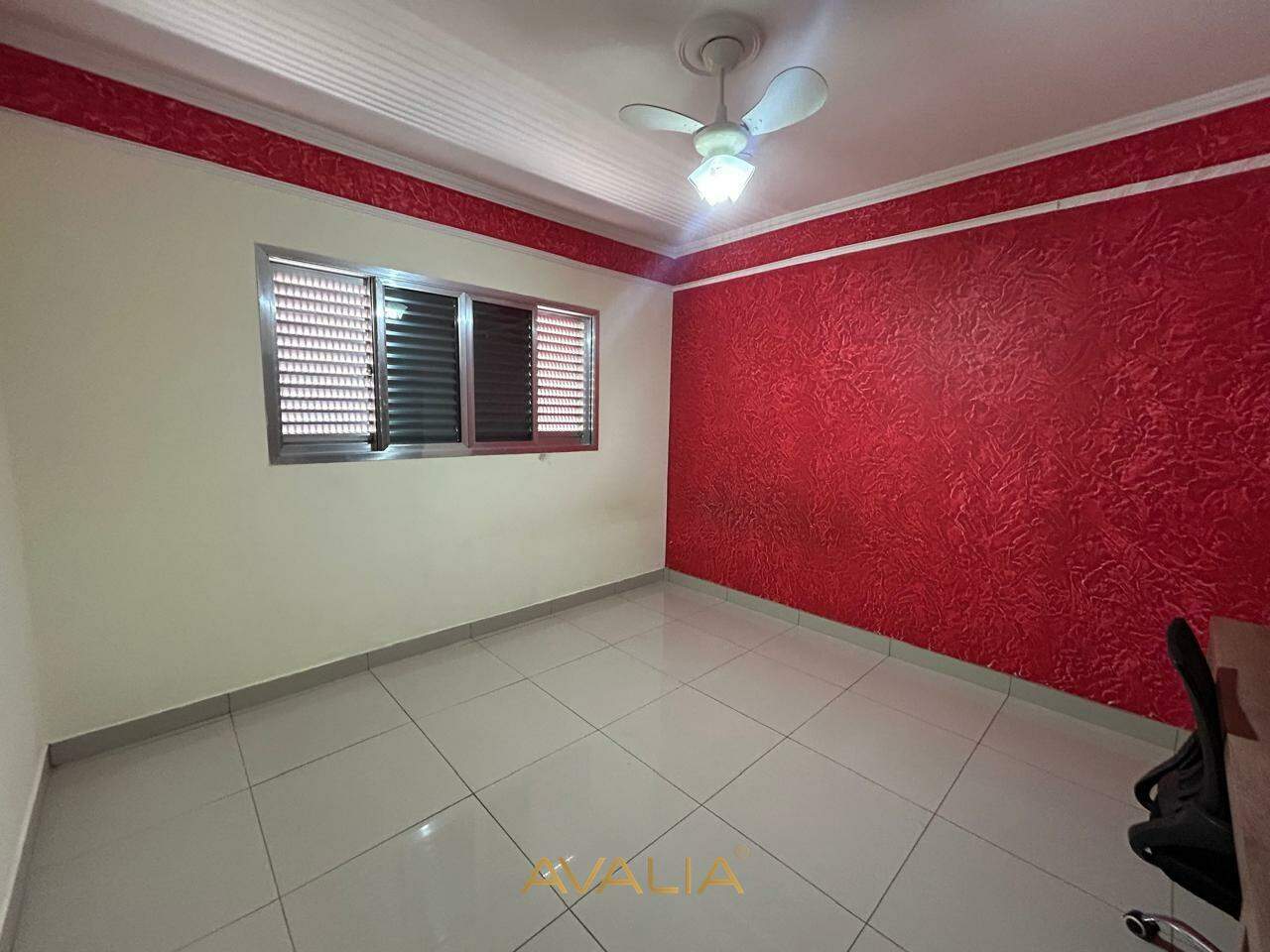 Casa à venda no Jardim Adriana: 