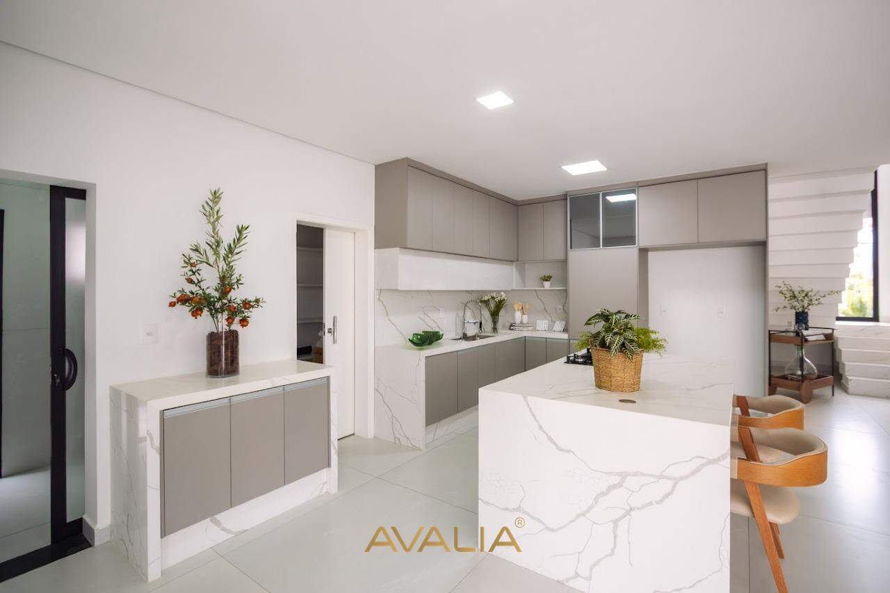 Casa em condomínio à venda no Jardim Residencial Helvétia Park II: 