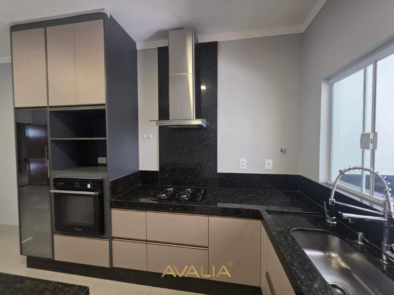 Casa à venda no Jardim União: 