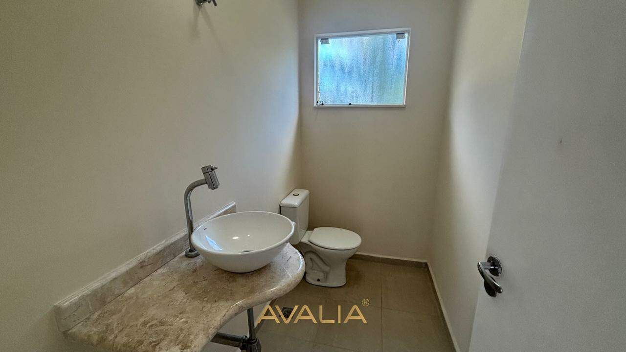 Casa em condomínio à venda no Jardim Portal de Itaici: 