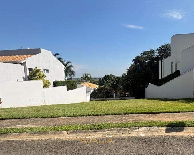 Lote em condomínio à venda no Jardim Vila Paradiso: 