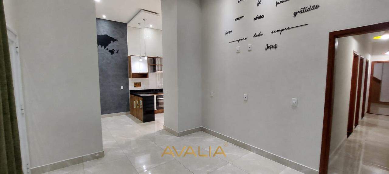 Casa em condomínio à venda no Jardins do Império: 