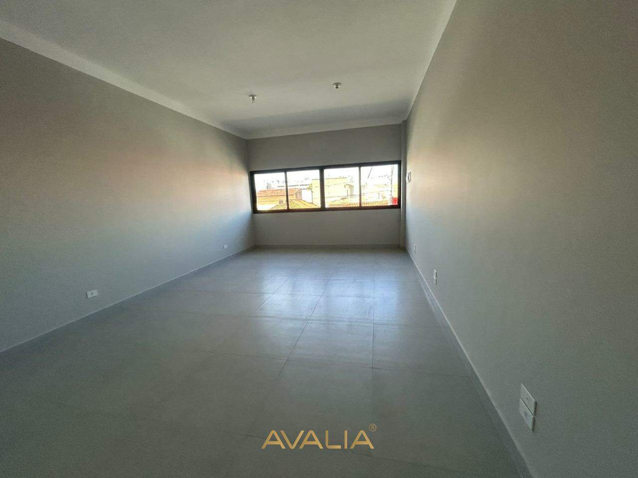 Sala Comercial para aluguel no Centro: 