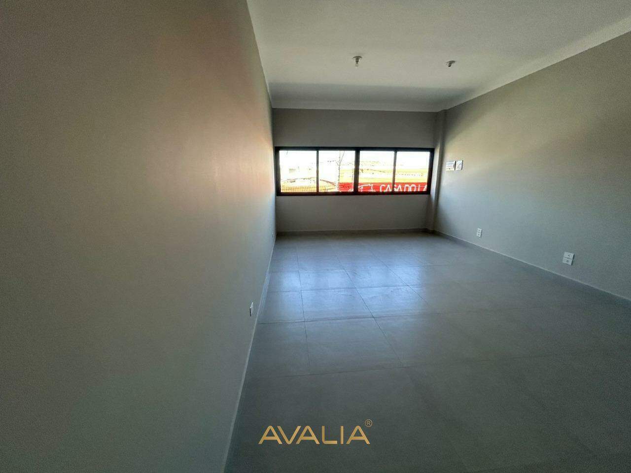 Sala Comercial para aluguel no Centro: 