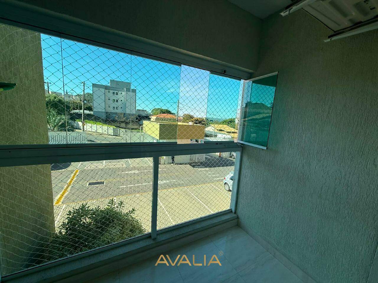 Apartamento à venda no Jardim Sevilha: 