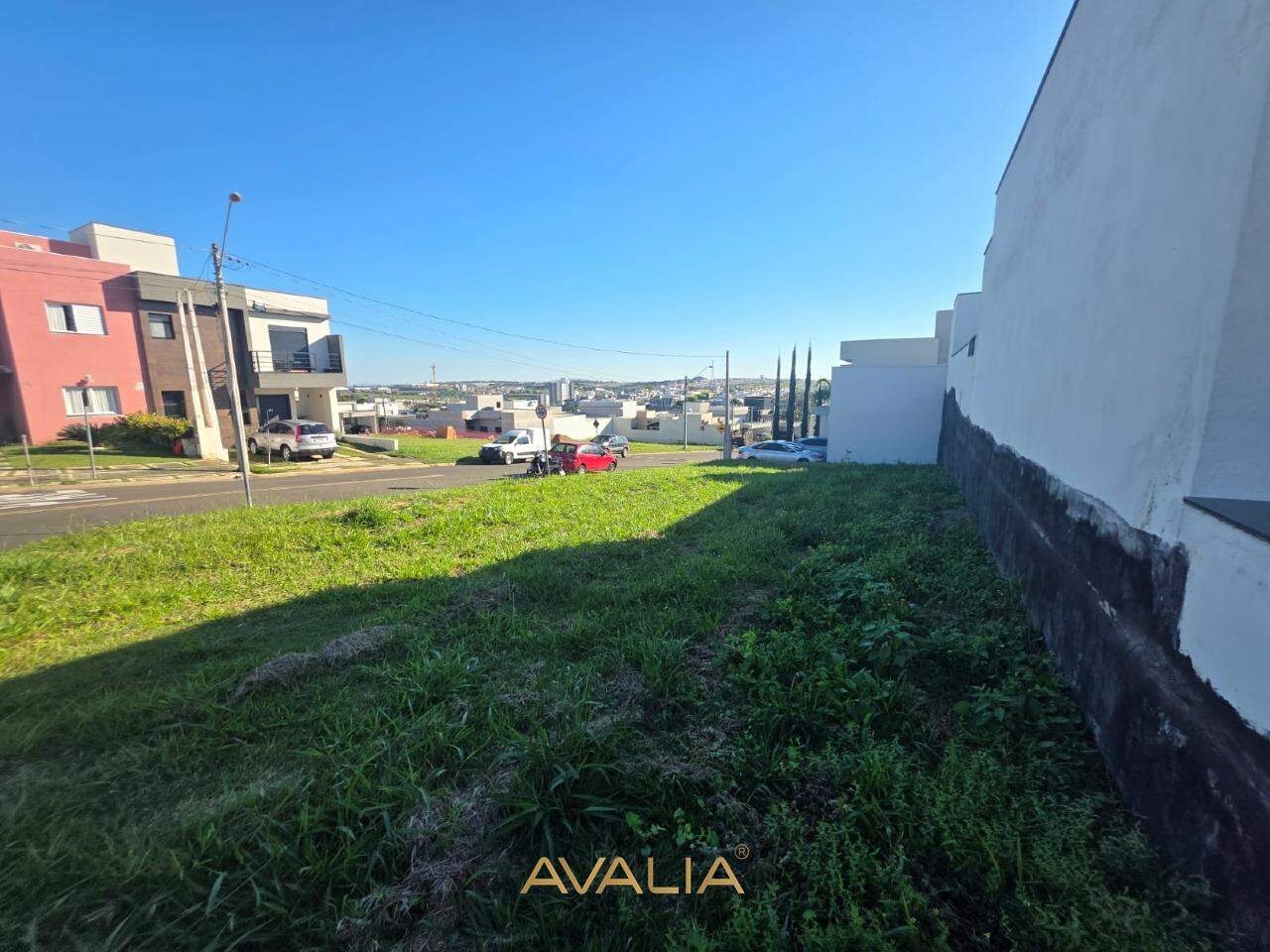 Lote à venda no Jardins do Império: 