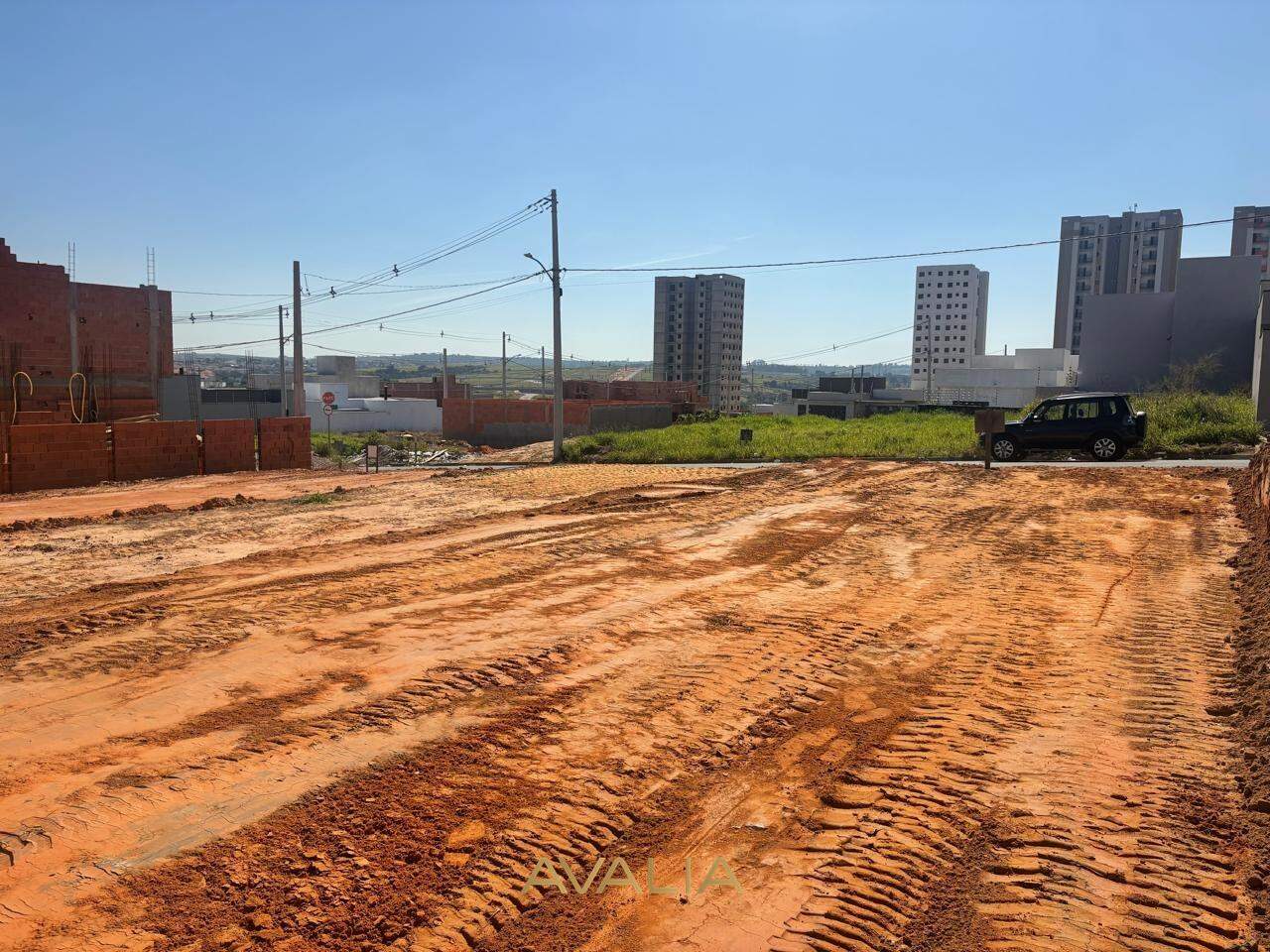 Lote à venda no Jardim Bom Sucesso: 