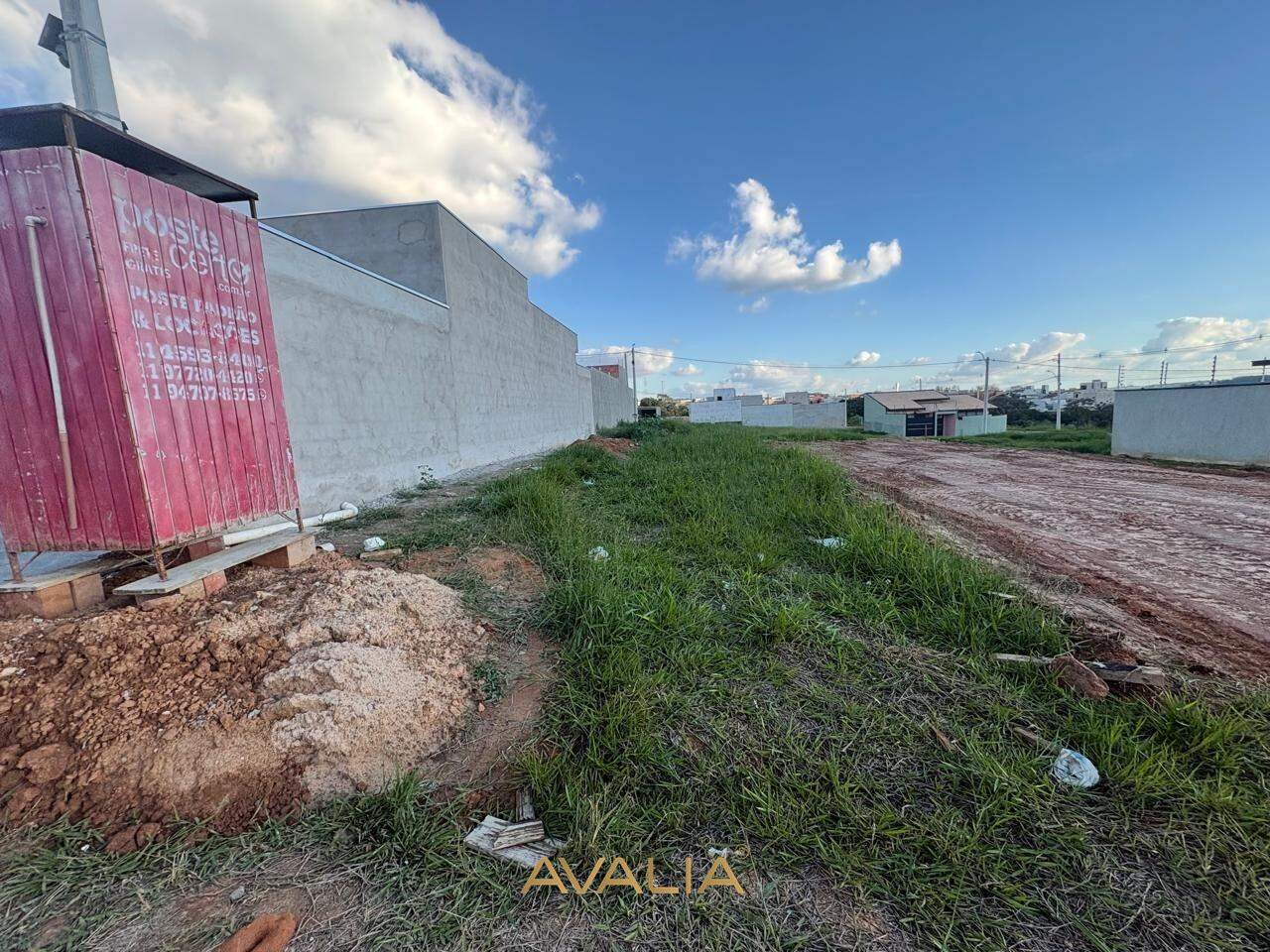 Terreno à venda no Jardim Bom Sucesso: 