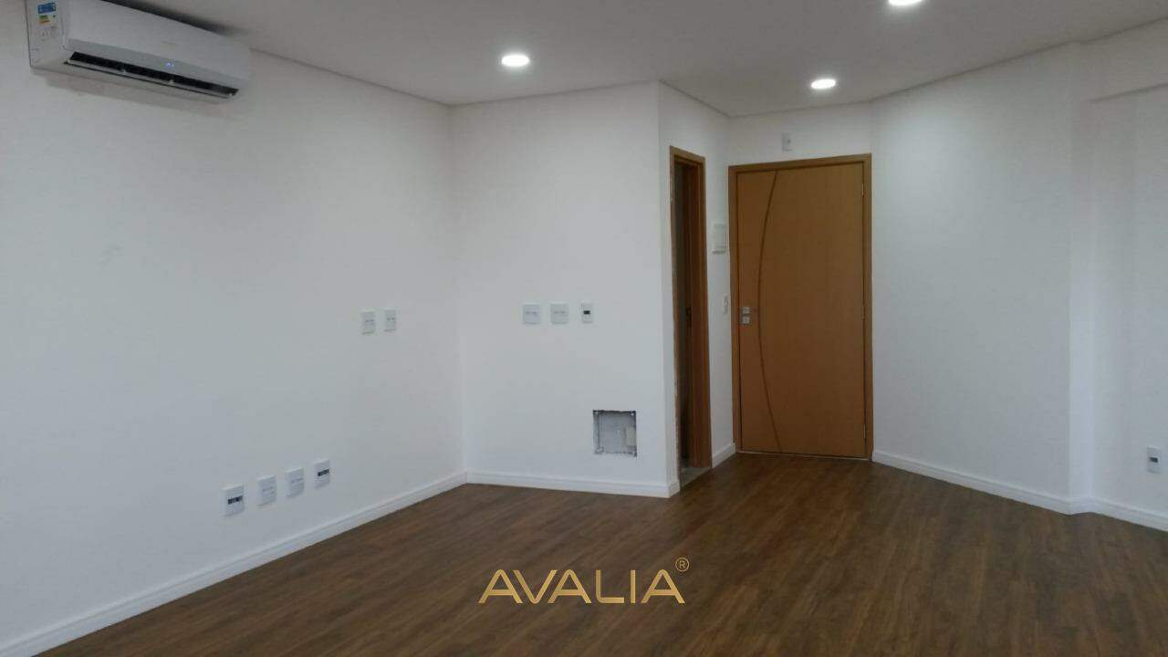Sala Comercial à venda no Jardim Pompéia: 