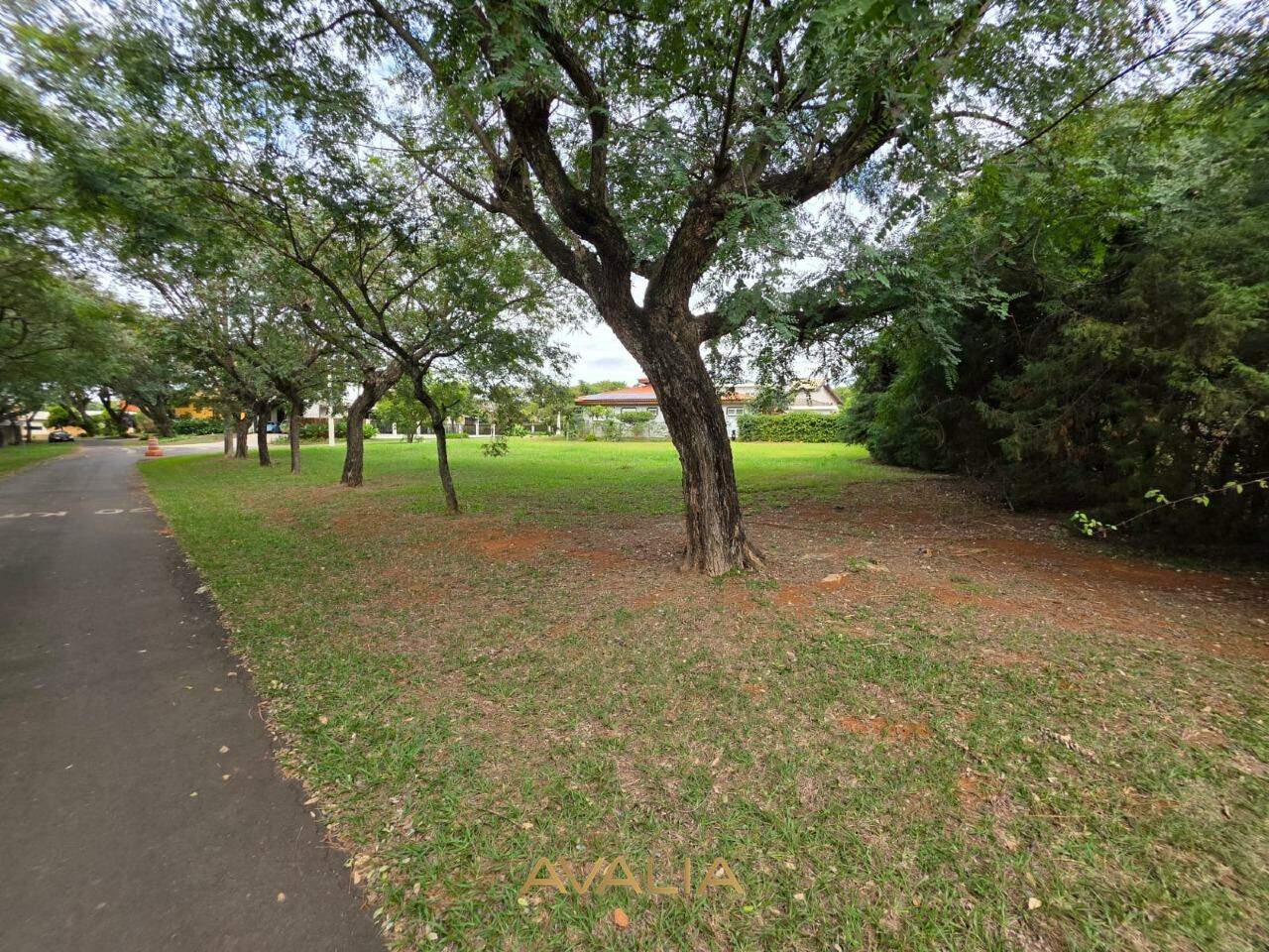 Lote à venda no Residencial Primavera: 