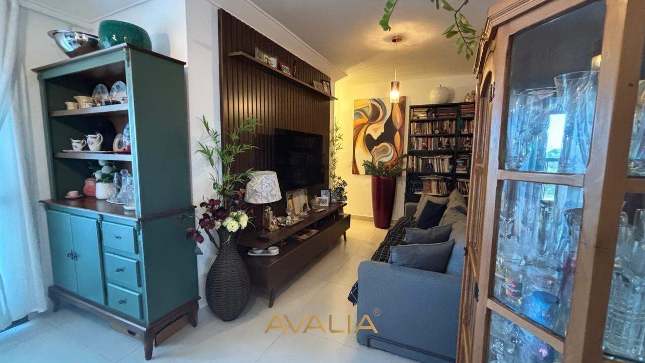 Apartamento à venda no Jardim Santiago: 