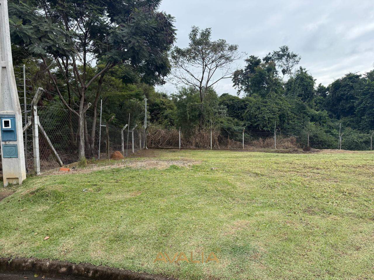 Lote em condomínio à venda no Residencial Milano: 