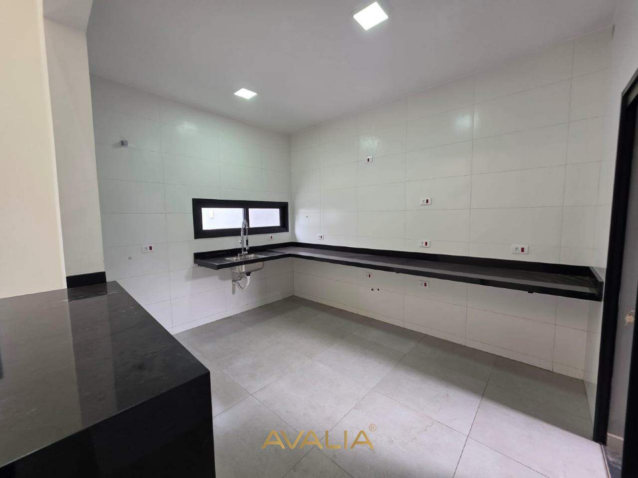 Casa à venda no Jardim Bom Sucesso: 