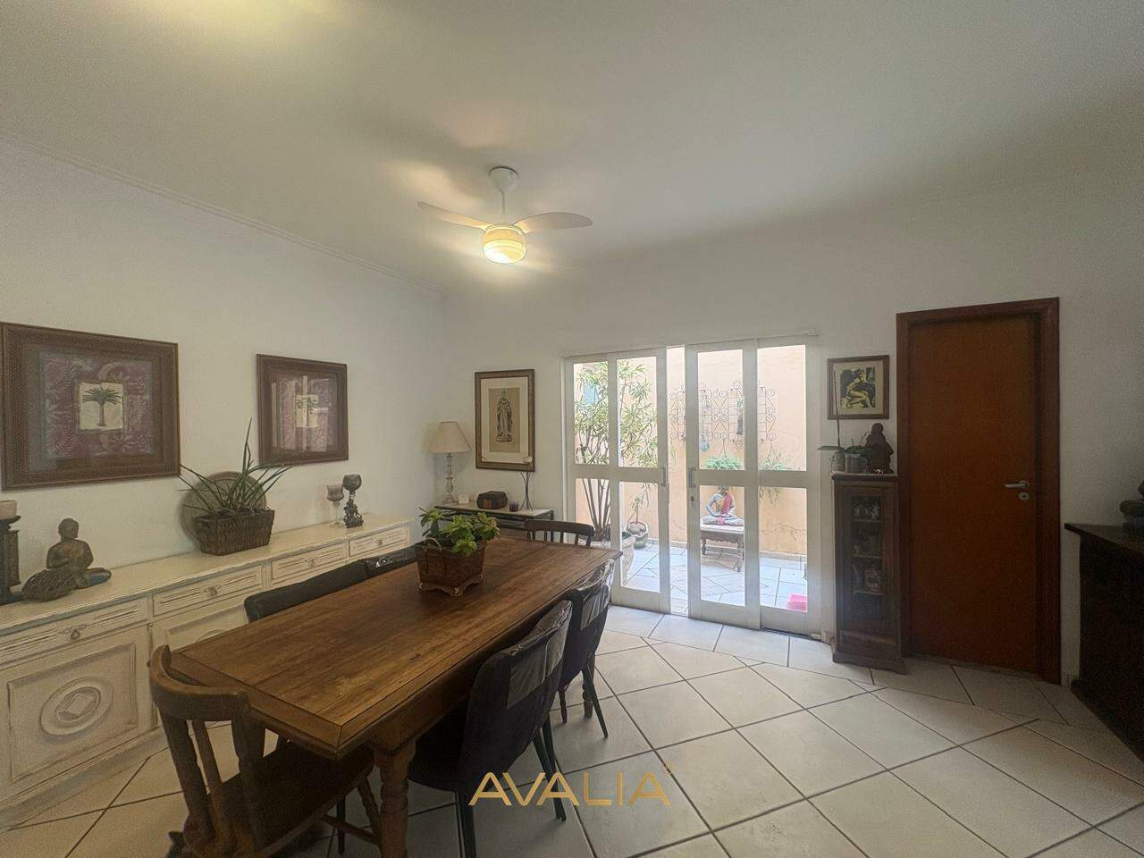 Casa à venda no Jardim Esplanada: 