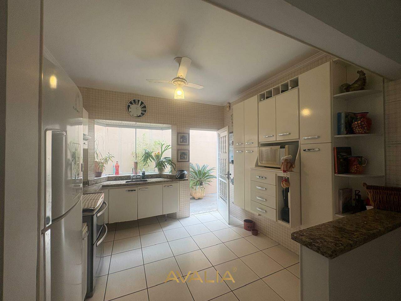 Casa à venda no Jardim Esplanada: 
