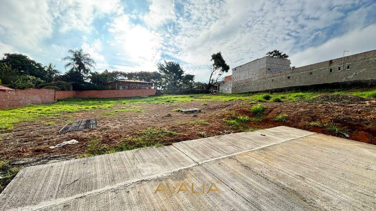 Lote à venda no Chácara Alvorada: 