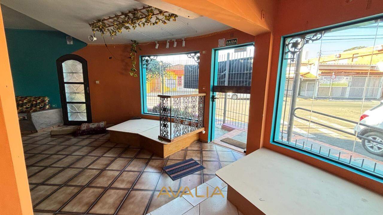Casa Comercial à venda no Centro: 