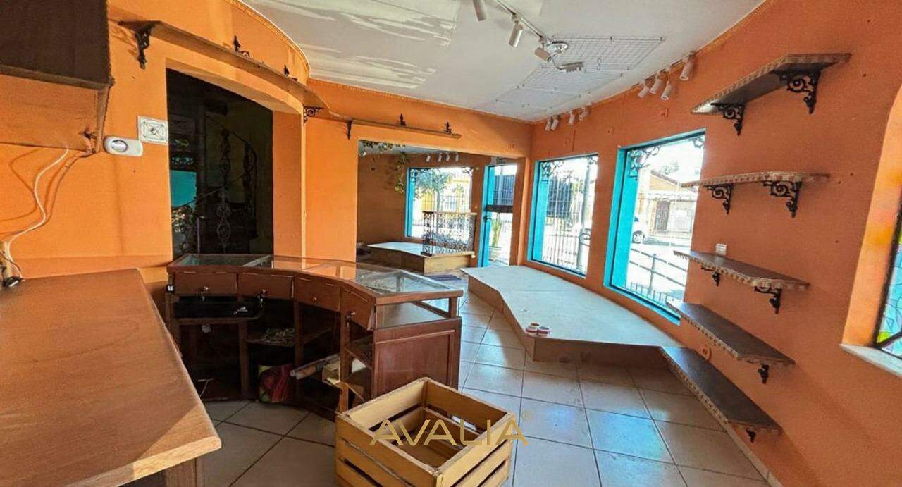 Casa Comercial à venda no Centro: 